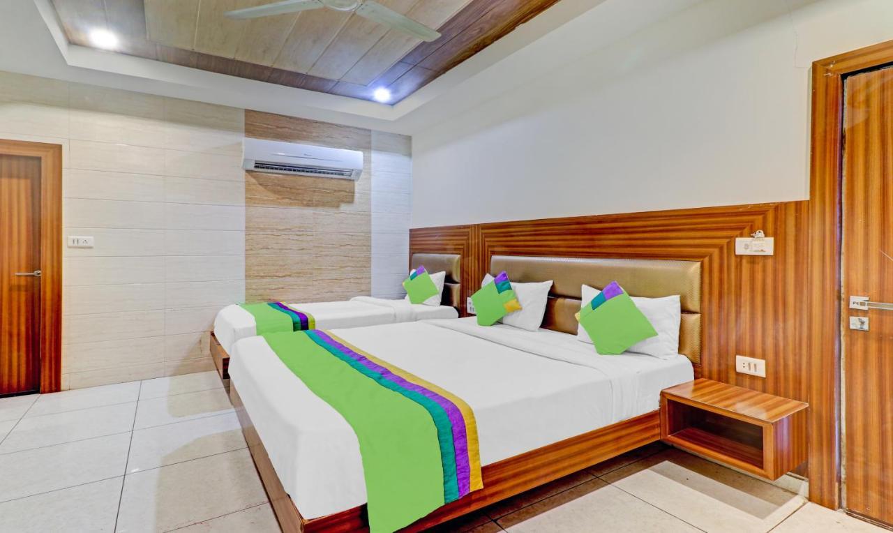 Treebo Taj Dream Hotell Agra  Eksteriør bilde